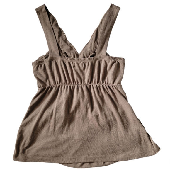 Wet Seal Beaded Flowy Ruffled Boho Top Size Medium - Picture 2 of 10